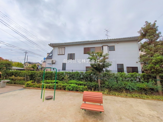 G00384205 東京都江戸川区篠崎町４丁目 中古一戸建て 6480万円 土地面積160.01m² (約48.40坪) 建物面積129.42m² (約39.14坪) 間取り５ＬＤＫ 築年月1995年01月(築30年)【外観6】