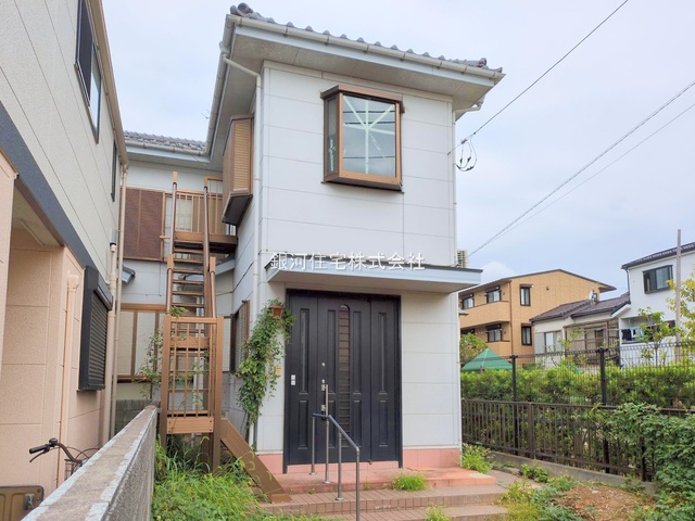 G00384205 東京都江戸川区篠崎町４丁目 中古一戸建て 6480万円 土地面積160.01m² (約48.40坪) 建物面積129.42m² (約39.14坪) 間取り５ＬＤＫ 築年月1995年01月(築30年)【外観18】