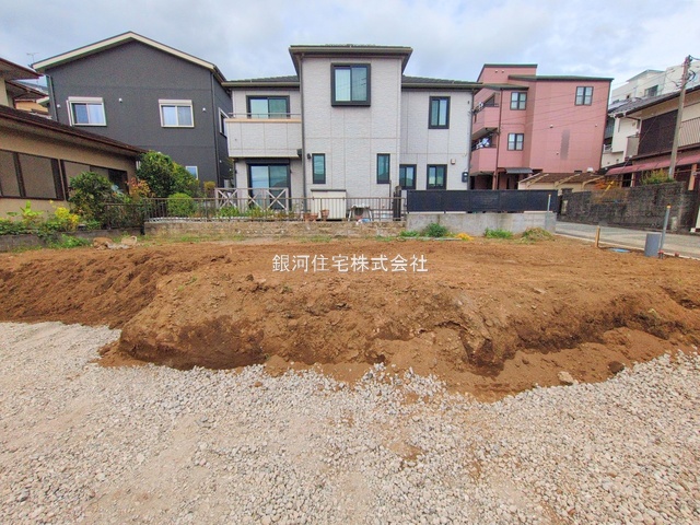 G00384251 神奈川県小田原市荻窪 新築一戸建て 3980万円 土地面積149.99m² (約45.37坪) 建物面積101.85m² (約30.80坪) 間取り４ＬＤＫ 築年月2026年01月【外観10】
