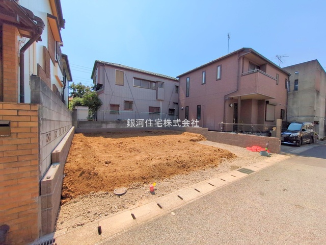 G00384269 千葉県千葉市稲毛区小仲台９丁目 新築一戸建て 4890万円 土地面積90.78m² (約27.46坪) 建物面積100.23m² (約30.31坪) 間取り４ＬＤＫ 築年月2026年02月【外観11】