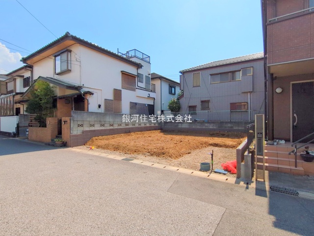 G00384269 千葉県千葉市稲毛区小仲台９丁目 新築一戸建て 4890万円 土地面積90.78m² (約27.46坪) 建物面積100.23m² (約30.31坪) 間取り４ＬＤＫ 築年月2026年02月【外観14】