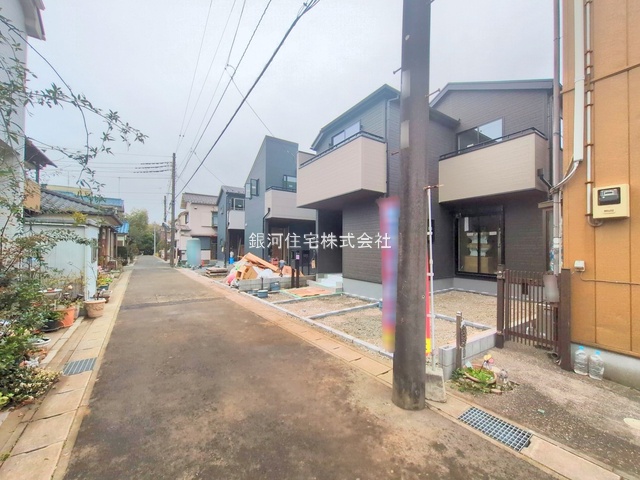 G00384271 千葉県松戸市千駄堀 新築一戸建て 4390万円 土地面積108.68m² (約32.87坪) 建物面積105.30m² (約31.85坪) 間取り４ＬＤＫ 築年月2025年12月【外観9】