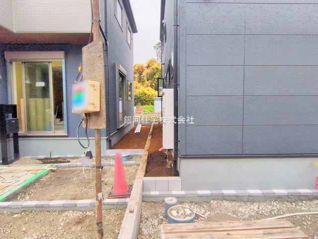 G00384271 千葉県松戸市千駄堀 新築一戸建て 4390万円 土地面積108.68m² (約32.87坪) 建物面積105.30m² (約31.85坪) 間取り４ＬＤＫ 築年月2025年12月【外観13】
