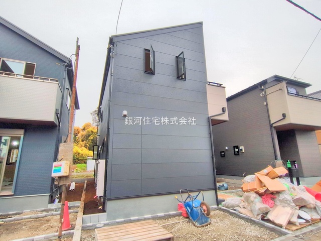 G00384271 千葉県松戸市千駄堀 新築一戸建て 4390万円 土地面積108.68m² (約32.87坪) 建物面積105.30m² (約31.85坪) 間取り４ＬＤＫ 築年月2025年12月【外観15】