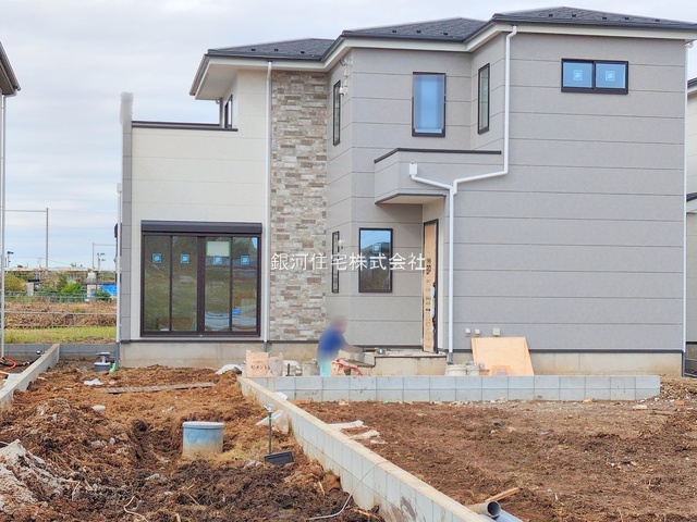 G00384274 千葉県市川市北方町４丁目 新築一戸建て 5499万円 土地面積198.76m² (約60.12坪) 建物面積104.57m² (約31.63坪) 間取り４ＬＤＫ 築年月2025年11月(築１年以内)【外観6】