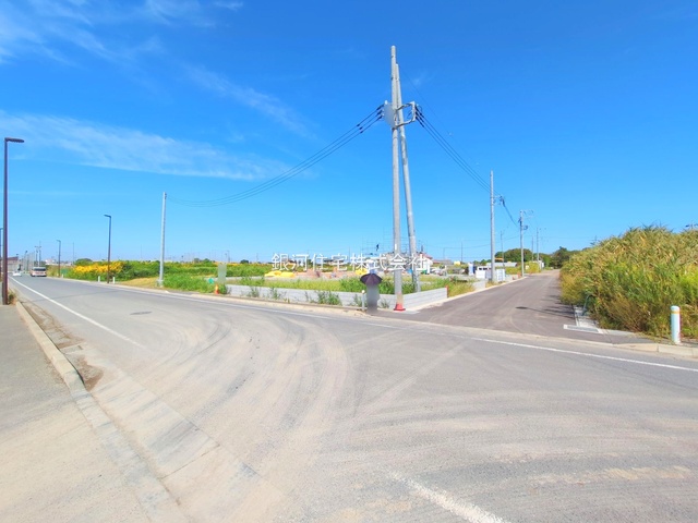 G00384277 千葉県市川市北方町４丁目 新築一戸建て 6199万円 土地面積160.05m² (約48.41坪) 建物面積112.79m² (約34.11坪) 間取り４ＬＤＫ 築年月2026年02月【外観9】