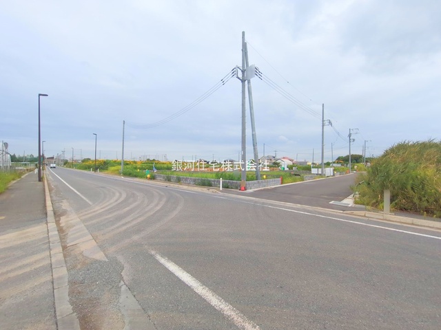 G00384277 千葉県市川市北方町４丁目 新築一戸建て 6199万円 土地面積160.05m² (約48.41坪) 建物面積112.79m² (約34.11坪) 間取り４ＬＤＫ 築年月2026年02月【外観12】