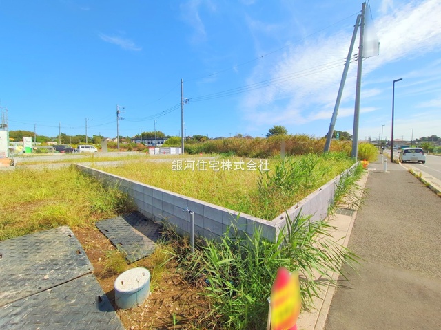 G00384278 千葉県市川市北方町４丁目 新築一戸建て 6299万円 土地面積160.05m² (約48.41坪) 建物面積105.96m² (約32.05坪) 間取り４ＬＤＫ 築年月2026年02月【外観8】