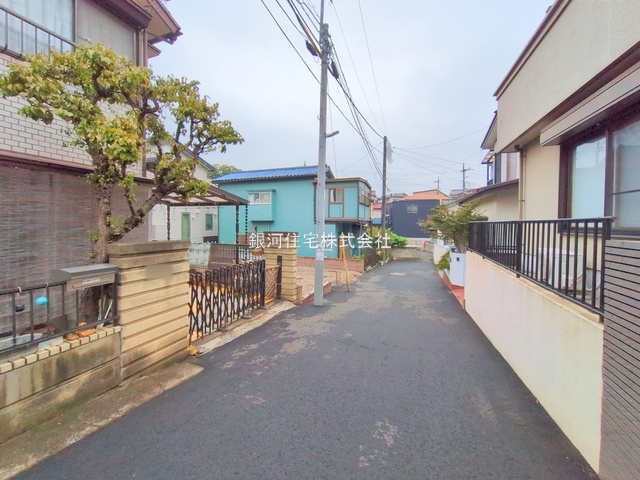 G00384279 千葉県船橋市飯山満町３丁目 新築一戸建て 4090万円 土地面積99.02m² (約29.95坪) 建物面積92.33m² (約27.92坪) 間取り４ＬＤＫ 築年月2026年01月【外観9】