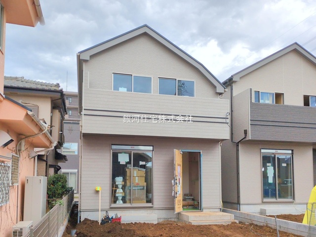 G00384280 埼玉県上尾市大字久保 新築一戸建て 3490万円 土地面積146.77m² (約44.39坪) 建物面積99.36m² (約30.05坪) 間取り４ＬＤＫ 築年月2025年12月