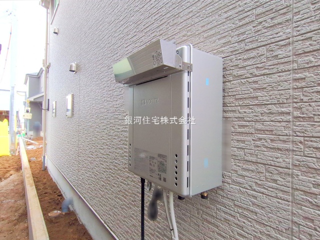 G00384280 埼玉県上尾市大字久保 新築一戸建て 3490万円 土地面積146.77m² (約44.39坪) 建物面積99.36m² (約30.05坪) 間取り４ＬＤＫ 築年月2025年12月【外観5】