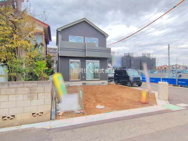 G00384281 埼玉県上尾市大字久保 新築一戸建て 3690万円 土地面積131.70m² (約39.83坪) 建物面積97.71m² (約29.55坪) 間取り４ＬＤＫ 築年月2025年12月【外観5】