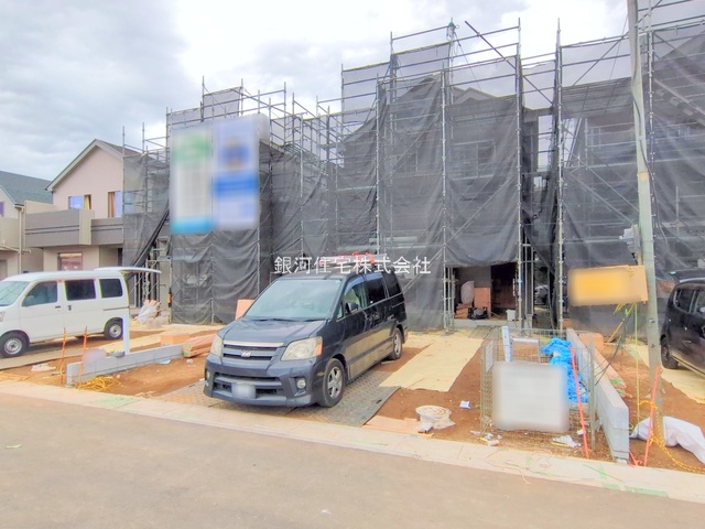 G00384284 埼玉県上尾市大字久保 新築一戸建て 3690万円 土地面積140.02m² (約42.35坪) 建物面積97.50m² (約29.49坪) 間取り４ＬＤＫ 築年月2025年12月【外観2】