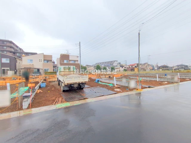 G00384284 埼玉県上尾市大字久保 新築一戸建て 3690万円 土地面積140.02m² (約42.35坪) 建物面積97.50m² (約29.49坪) 間取り４ＬＤＫ 築年月2025年12月【外観8】