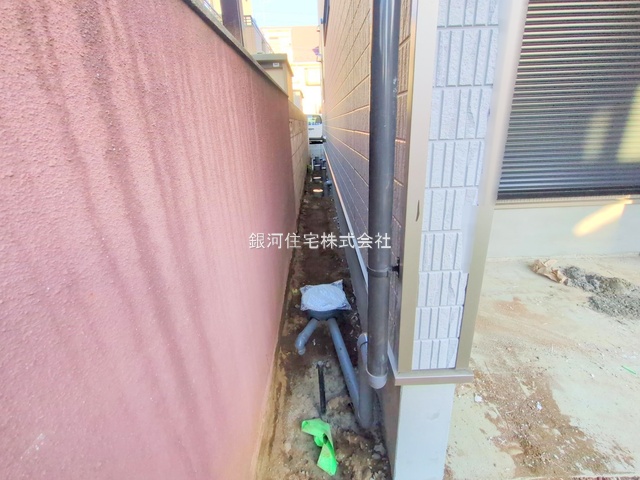 G00384286 埼玉県上尾市二ツ宮 新築一戸建て 3190万円 土地面積82.87m² (約25.06坪) 建物面積88.60m² (約26.80坪) 間取り４ＬＤＫ 築年月2025年12月【外観15】