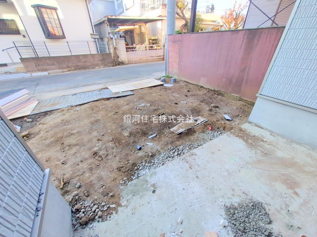 G00384286 埼玉県上尾市二ツ宮 新築一戸建て 3190万円 土地面積82.87m² (約25.06坪) 建物面積88.60m² (約26.80坪) 間取り４ＬＤＫ 築年月2025年12月【外観16】