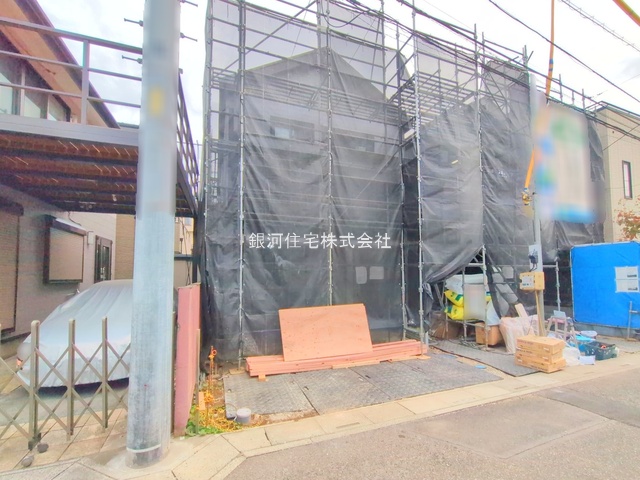 G00384286 埼玉県上尾市二ツ宮 新築一戸建て 3190万円 土地面積82.87m² (約25.06坪) 建物面積88.60m² (約26.80坪) 間取り４ＬＤＫ 築年月2025年12月【外観18】