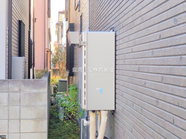 G00384287 埼玉県上尾市二ツ宮 新築一戸建て 3190万円 土地面積82.86m² (約25.06坪) 建物面積88.60m² (約26.80坪) 間取り４ＬＤＫ 築年月2025年12月【外観8】