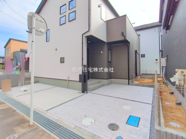 G00384336 千葉県流山市平和台３丁目 新築一戸建て 4680万円 土地面積102.40m² (約30.97坪) 建物面積96.47m² (約29.18坪) 間取り４ＬＤＫ 築年月2025年09月(築１年以内)【外観8】
