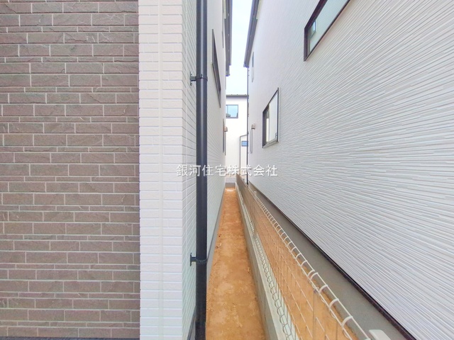 G00384336 千葉県流山市平和台３丁目 新築一戸建て 4680万円 土地面積102.40m² (約30.97坪) 建物面積96.47m² (約29.18坪) 間取り４ＬＤＫ 築年月2025年09月(築１年以内)【外観14】