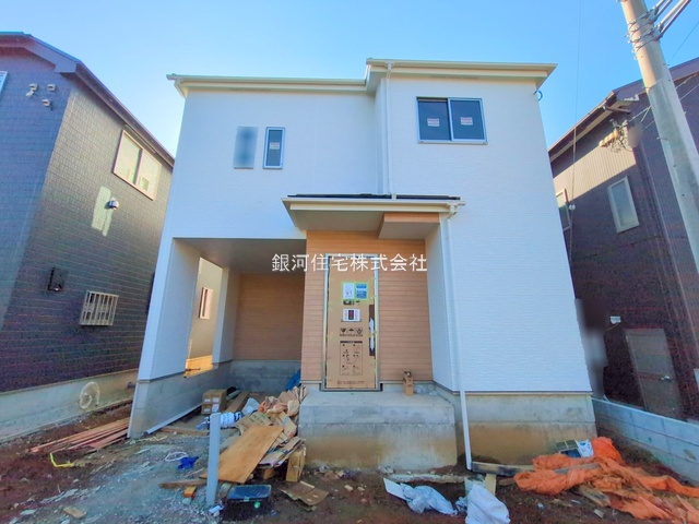 G00384345 千葉県千葉市花見川区浪花町 新築一戸建て 4590万円 土地面積90.39m² (約27.34坪) 建物面積97.73m² (約29.56坪) 間取り４ＬＤＫ 築年月2026年01月【外観2】