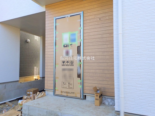 G00384345 千葉県千葉市花見川区浪花町 新築一戸建て 4590万円 土地面積90.39m² (約27.34坪) 建物面積97.73m² (約29.56坪) 間取り４ＬＤＫ 築年月2026年01月【外観4】