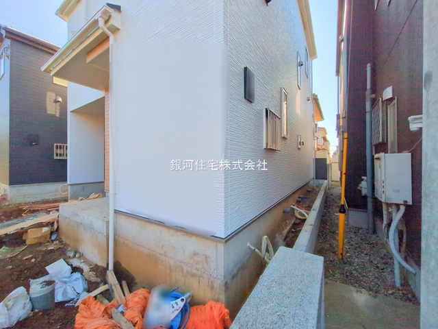 G00384345 千葉県千葉市花見川区浪花町 新築一戸建て 4590万円 土地面積90.39m² (約27.34坪) 建物面積97.73m² (約29.56坪) 間取り４ＬＤＫ 築年月2026年01月【外観6】