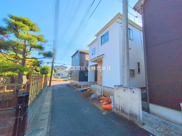 G00384345 千葉県千葉市花見川区浪花町 新築一戸建て 4590万円 土地面積90.39m² (約27.34坪) 建物面積97.73m² (約29.56坪) 間取り４ＬＤＫ 築年月2026年01月【外観8】