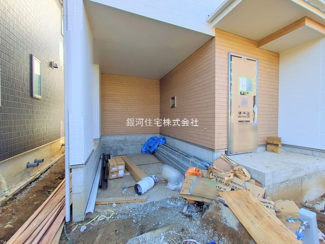 G00384345 千葉県千葉市花見川区浪花町 新築一戸建て 4590万円 土地面積90.39m² (約27.34坪) 建物面積97.73m² (約29.56坪) 間取り４ＬＤＫ 築年月2026年01月【外観14】