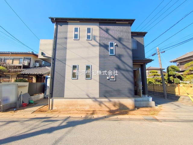 G00384346 千葉県千葉市花見川区浪花町 新築一戸建て 4790万円 土地面積89.63m² (約27.11坪) 建物面積93.57m² (約28.30坪) 間取り４ＬＤＫ 築年月2026年01月【外観2】