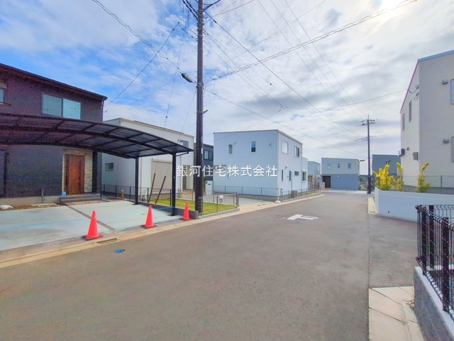 G00384353 千葉県千葉市緑区土気町 新築一戸建て 3980万円 土地面積165.32m² (約50.00坪) 建物面積113.44m² (約34.31坪) 間取り３ＬＤＫ 築年月2025年10月(築１年以内)【外観14】