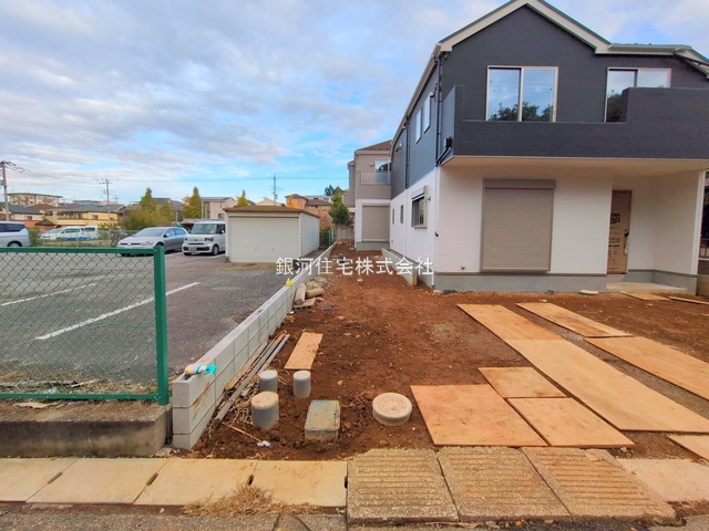 G00384357 千葉県船橋市習志野台５丁目 新築一戸建て 4799万円 土地面積128.06m² (約38.73坪) 建物面積108.88m² (約32.93坪) 間取り４ＬＤＫ 築年月2025年11月(築１年以内)【外観5】