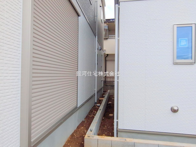 G00384357 千葉県船橋市習志野台５丁目 新築一戸建て 4799万円 土地面積128.06m² (約38.73坪) 建物面積108.88m² (約32.93坪) 間取り４ＬＤＫ 築年月2025年11月(築１年以内)【外観8】