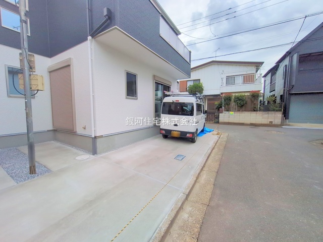 G00384358 千葉県船橋市新高根３丁目 新築一戸建て 4199万円 土地面積106.05m² (約32.08坪) 建物面積106.02m² (約32.07坪) 間取り４ＬＤＫ 築年月2025年10月(築１年以内)【外観11】