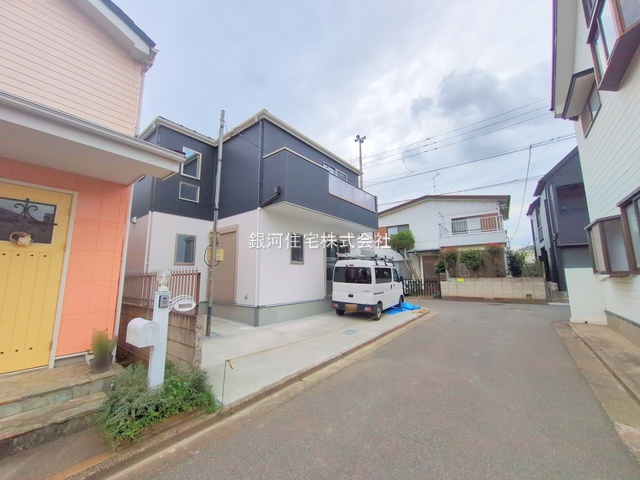 G00384358 千葉県船橋市新高根３丁目 新築一戸建て 4199万円 土地面積106.05m² (約32.08坪) 建物面積106.02m² (約32.07坪) 間取り４ＬＤＫ 築年月2025年10月(築１年以内)【外観13】
