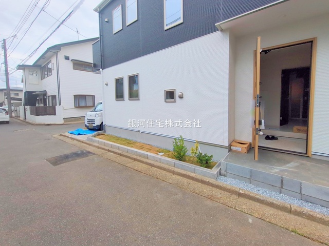 G00384358 千葉県船橋市新高根３丁目 新築一戸建て 4199万円 土地面積106.05m² (約32.08坪) 建物面積106.02m² (約32.07坪) 間取り４ＬＤＫ 築年月2025年10月(築１年以内)【外観16】