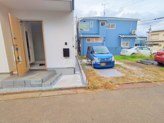 G00384358 千葉県船橋市新高根３丁目 新築一戸建て 4199万円 土地面積106.05m² (約32.08坪) 建物面積106.02m² (約32.07坪) 間取り４ＬＤＫ 築年月2025年10月(築１年以内)【外観17】