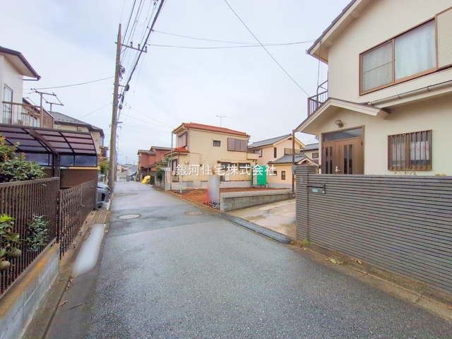 G00384363 千葉県船橋市松が丘１丁目 新築一戸建て 3990万円 土地面積113.77m² (約34.41坪) 建物面積94.39m² (約28.55坪) 間取り４ＬＤＫ 築年月2026年01月【外観6】