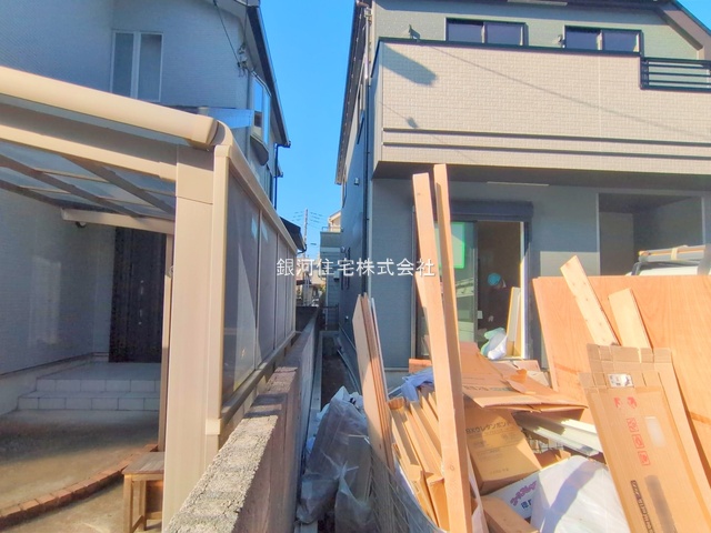 G00384365 千葉県八千代市村上 新築一戸建て 3590万円 土地面積110.06m² (約33.29坪) 建物面積97.71m² (約29.55坪) 間取り４ＬＤＫ 築年月2025年12月【外観14】