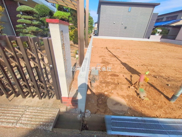 G00384366 千葉県八千代市勝田台４丁目 新築一戸建て 3890万円 土地面積101.30m² (約30.64坪) 建物面積95.64m² (約28.93坪) 間取り４ＬＤＫ 築年月2026年01月【外観10】