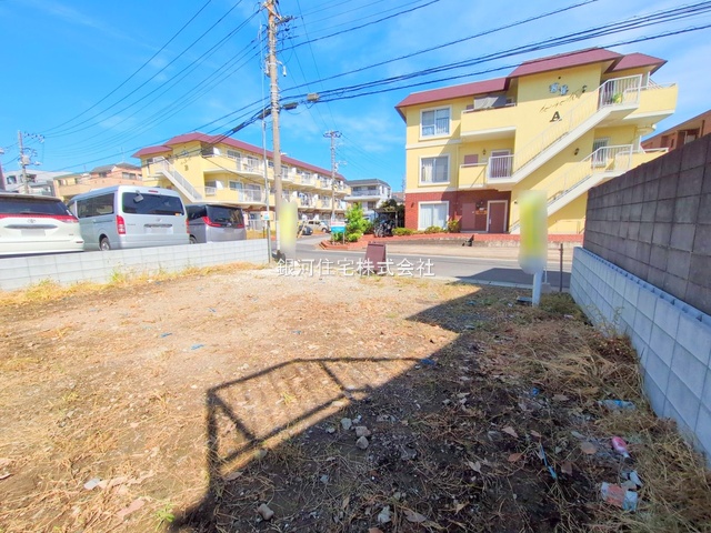 G00384368 千葉県市川市南行徳１丁目 新築一戸建て 7480万円 土地面積82.65m² (約25.00坪) 建物面積102.06m² (約30.87坪) 間取り４ＬＤＫ 築年月2026年01月【外観7】