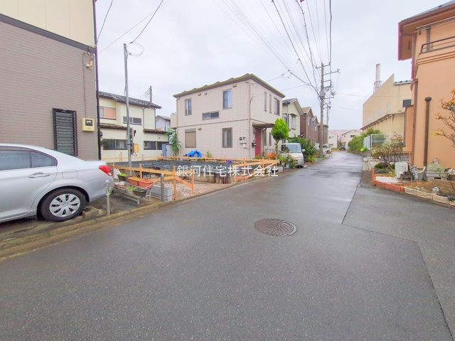 G00384377 神奈川県相模原市緑区下九沢 新築一戸建て 3199万円 土地面積83.36m² (約25.21坪) 建物面積89.22m² (約26.98坪) 間取り３ＬＤＫ 築年月2026年01月【外観9】