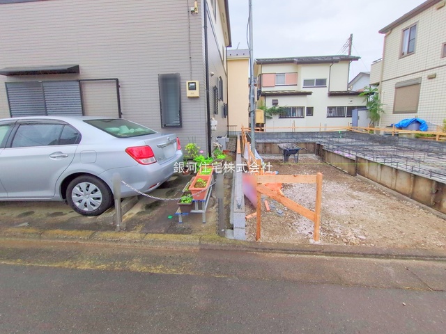 G00384377 神奈川県相模原市緑区下九沢 新築一戸建て 3199万円 土地面積83.36m² (約25.21坪) 建物面積89.22m² (約26.98坪) 間取り３ＬＤＫ 築年月2026年01月【外観11】