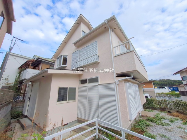 G00384510 東京都八王子市加住町２丁目 中古一戸建て 1869万円 土地面積134.21m² (約40.59坪) 建物面積88.33m² (約26.71坪) 間取り４ＬＤＫ 築年月1988年11月(築37年)【外観16】