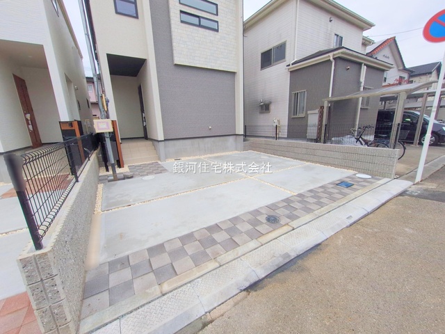 G00384896 千葉県船橋市習志野台６丁目 新築一戸建て 5290万円 土地面積132.35m² (約40.03坪) 建物面積103.65m² (約31.35坪) 間取り３ＬＤＫ 築年月2025年11月(築１年以内)【外観7】