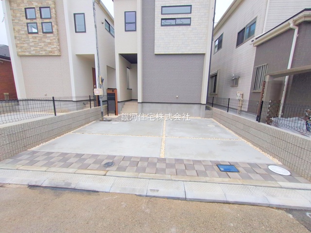 G00384896 千葉県船橋市習志野台６丁目 新築一戸建て 5290万円 土地面積132.35m² (約40.03坪) 建物面積103.65m² (約31.35坪) 間取り３ＬＤＫ 築年月2025年11月(築１年以内)【外観15】