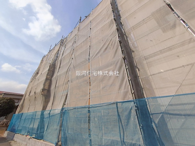 G00385152 神奈川県川崎市宮前区南野川２丁目 新築一戸建て 4480万円 土地面積64.98m² (約19.65坪) 建物面積111.02m² (約33.58坪) 間取り４ＬＤＫ 築年月2026年05月【外観2】