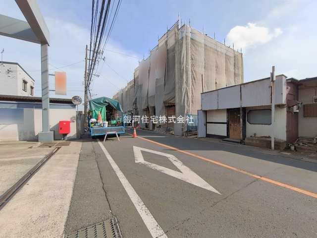 G00385152 神奈川県川崎市宮前区南野川２丁目 新築一戸建て 4480万円 土地面積64.98m² (約19.65坪) 建物面積111.02m² (約33.58坪) 間取り４ＬＤＫ 築年月2026年05月【外観3】