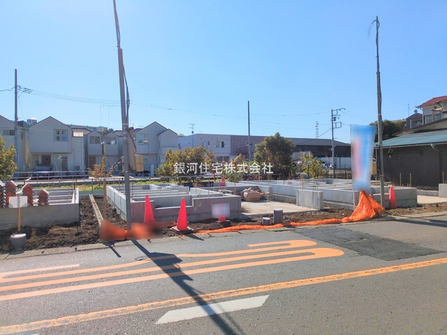 G00385152 神奈川県川崎市宮前区南野川２丁目 新築一戸建て 4480万円 土地面積64.98m² (約19.65坪) 建物面積111.02m² (約33.58坪) 間取り４ＬＤＫ 築年月2026年05月【外観14】