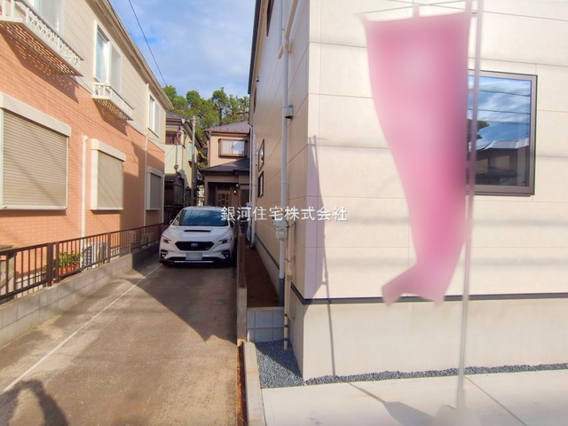 G00385187 千葉県八千代市村上 新築一戸建て 4688万円 土地面積100.14m² (約30.29坪) 建物面積105.77m² (約31.99坪) 築年月2025年09月(築１年以内)【外観6】